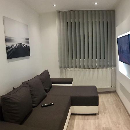 Zsuzsi Apartman Siófok Exteriör bild